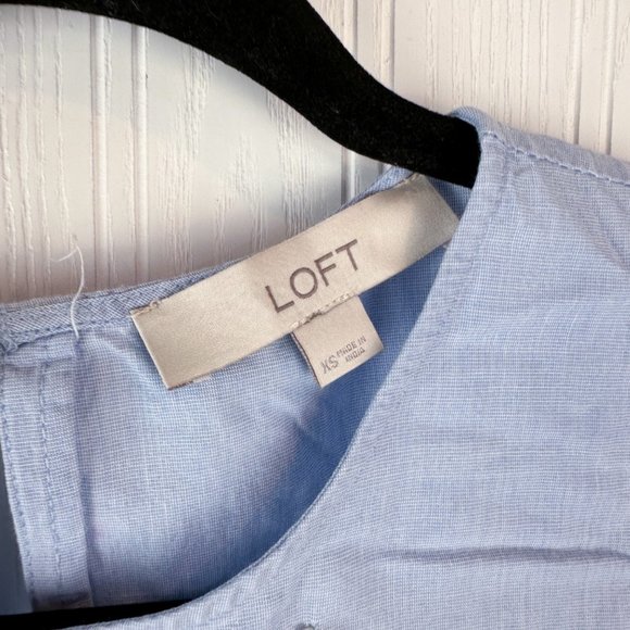 LOFT Blouse Blue bell sleeve size XS Pearl detail - Picture 3 of 5